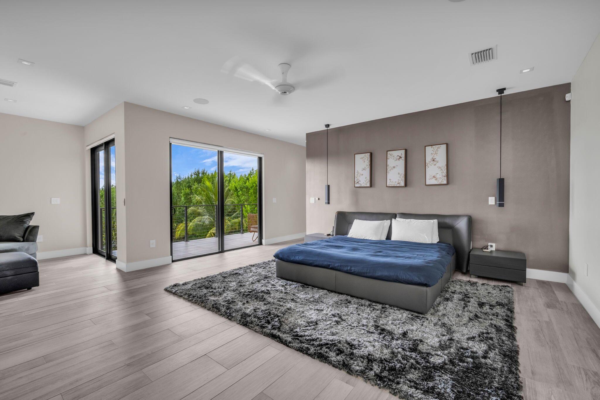 WESTON ESTATES - Residential