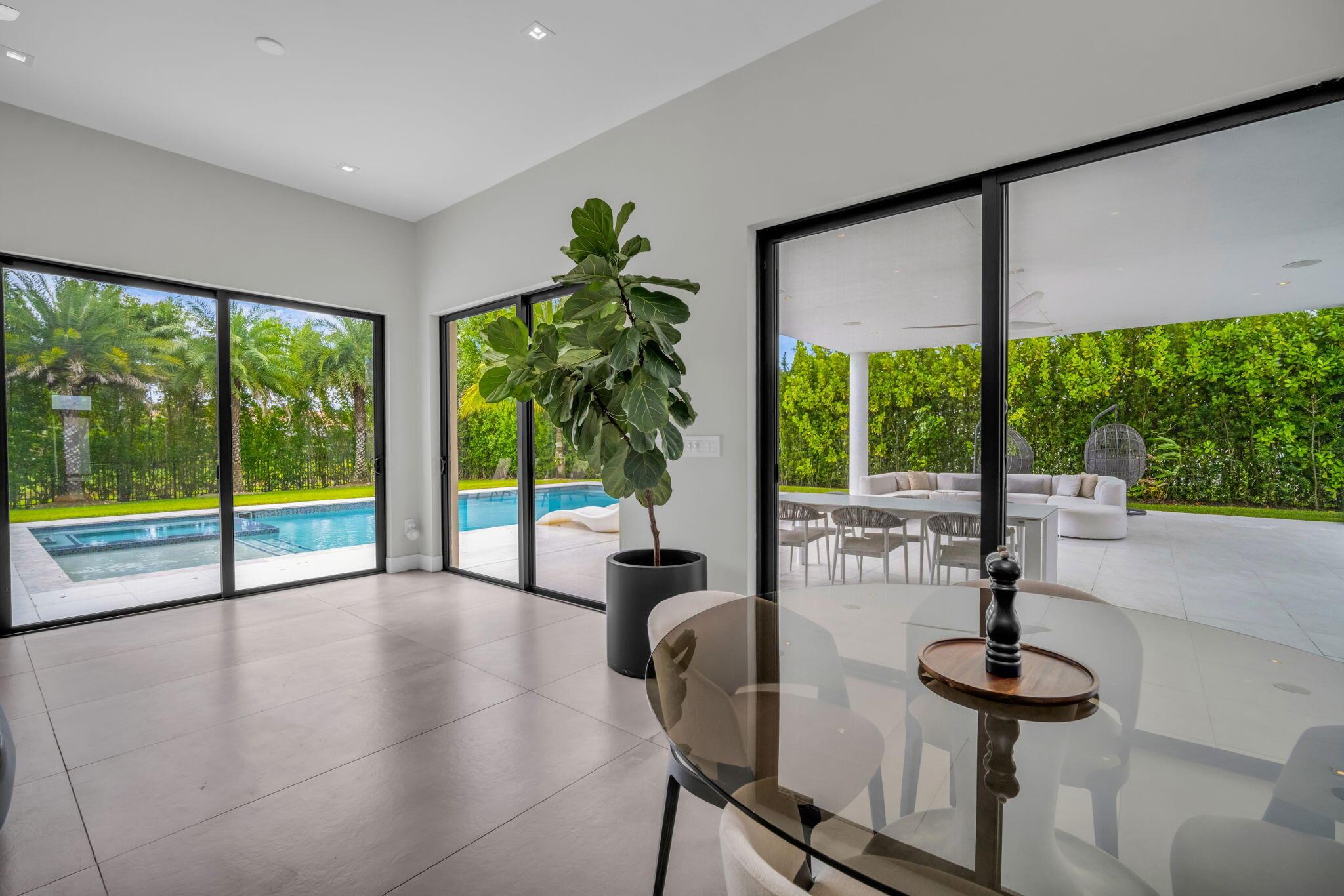 WESTON ESTATES - Residential