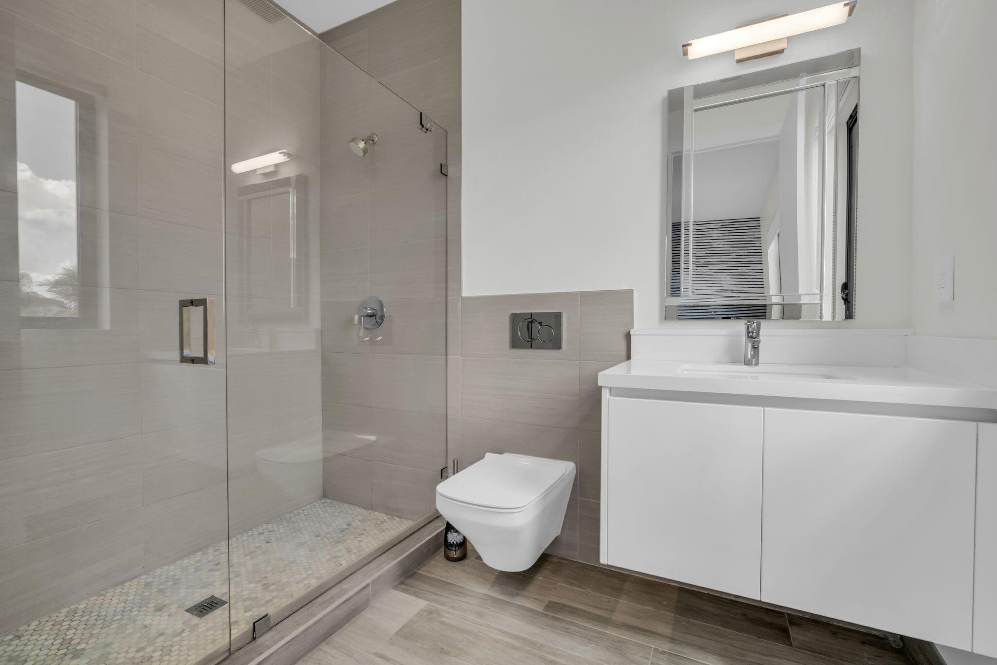 WESTON ESTATES - Residential