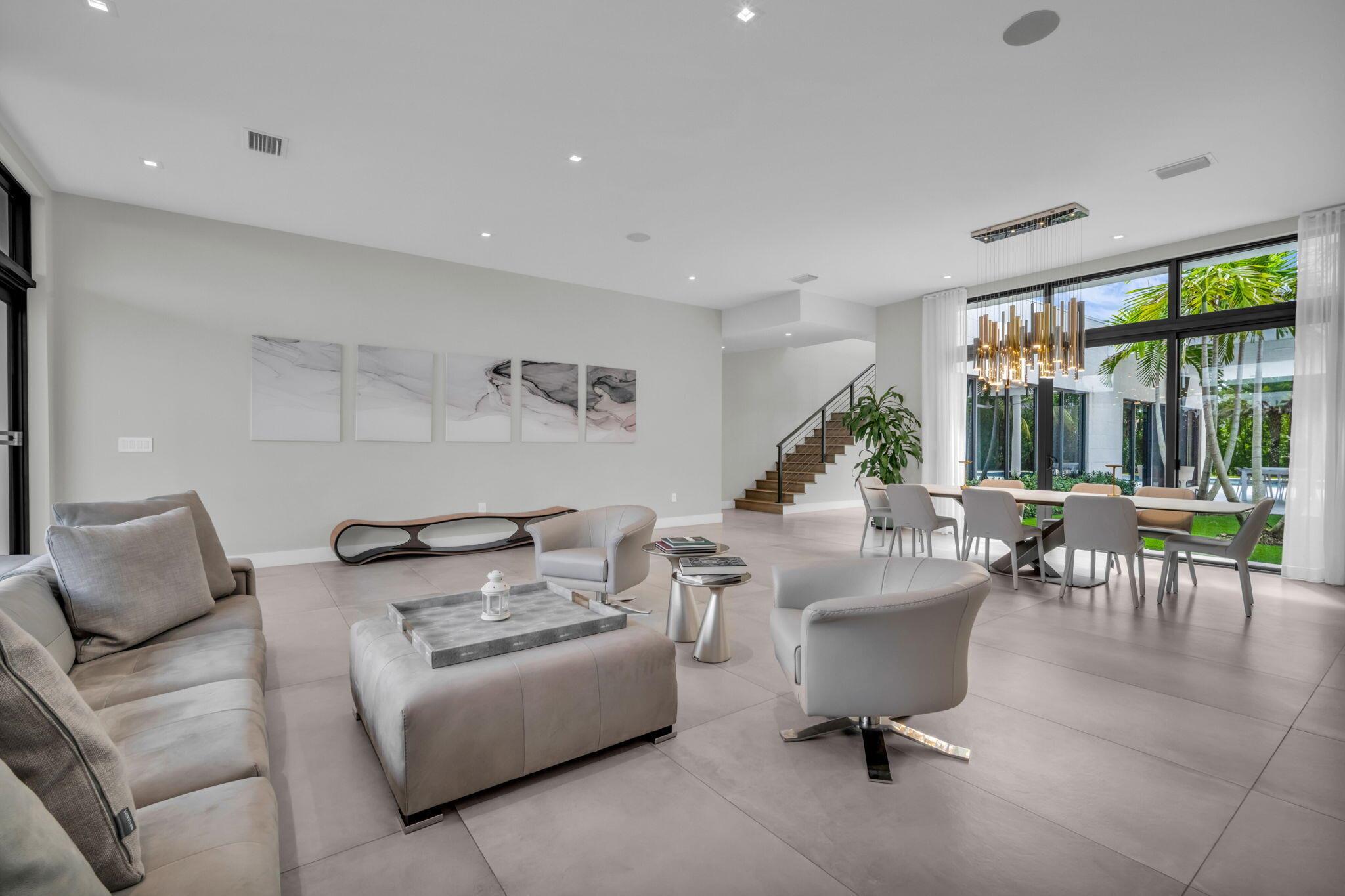 WESTON ESTATES - Residential