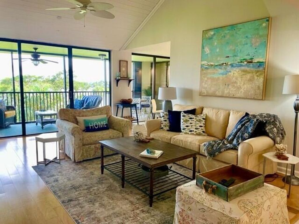 Photo of 1000 N Us Highway 1 El403 #El403, Jupiter, FL 33477 (MLS # R11119394)