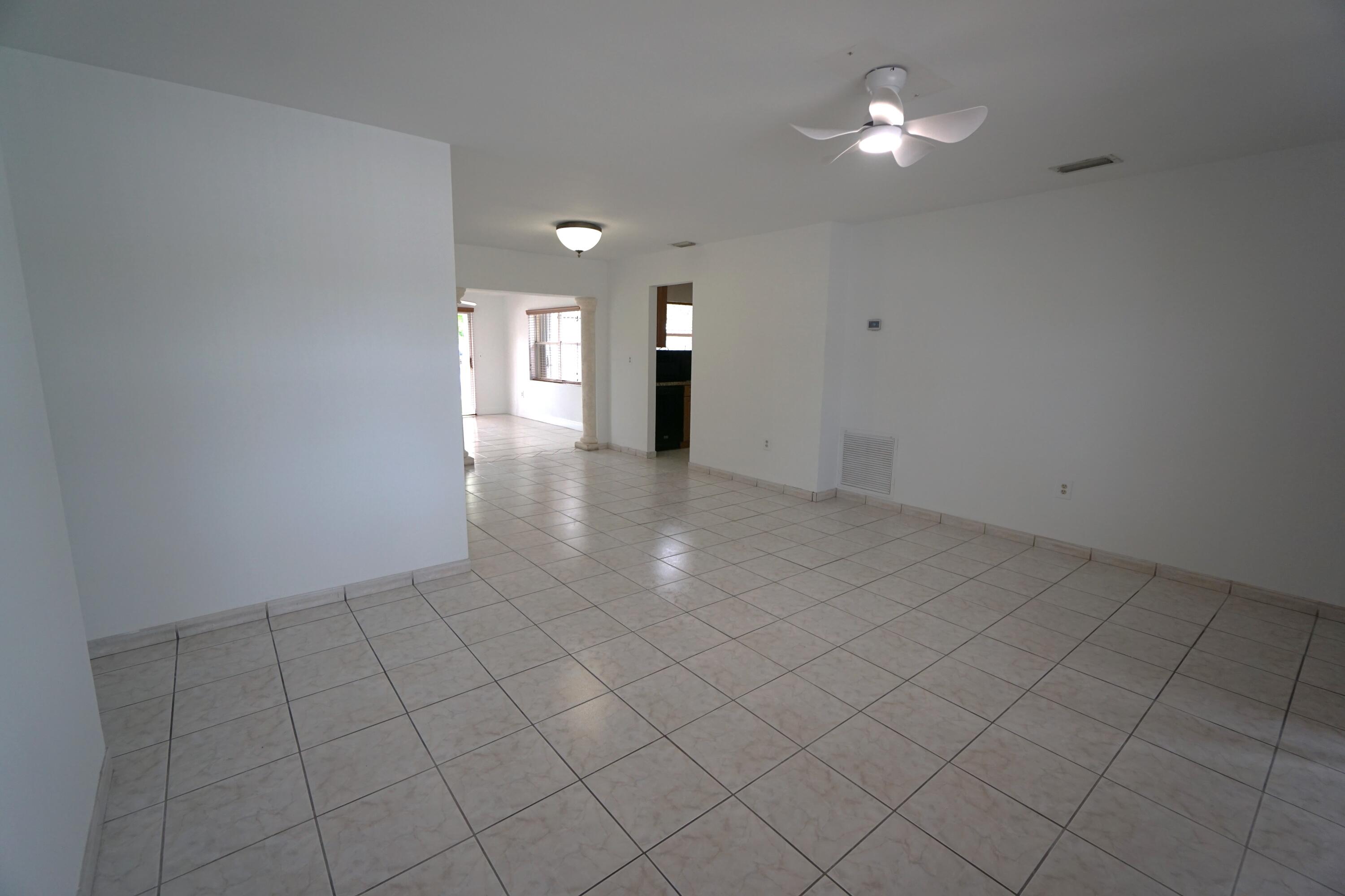 PALMLAND HOMES SOUTH NO 7 SEC B - Residential