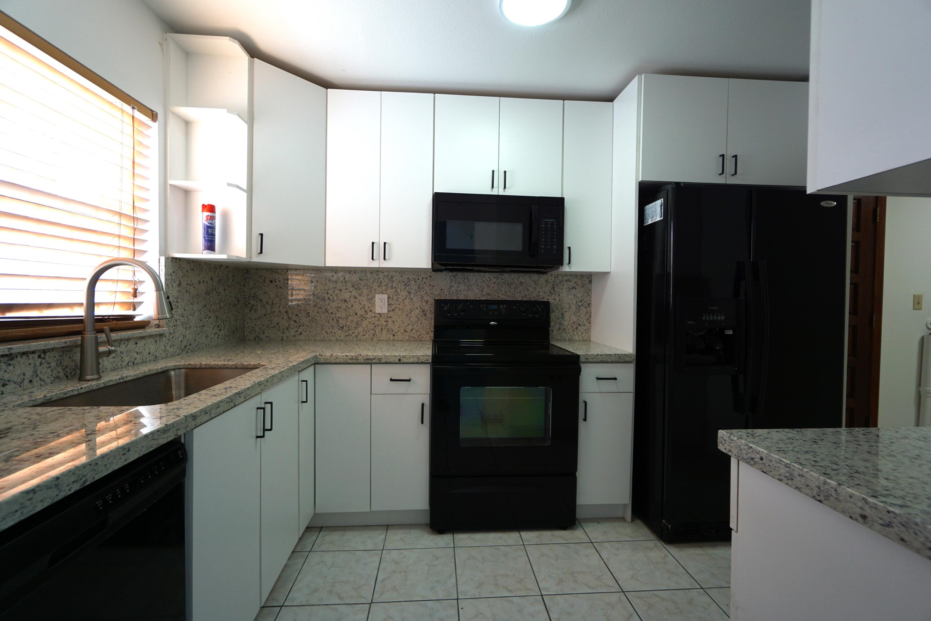 PALMLAND HOMES SOUTH NO 7 SEC B - Residential