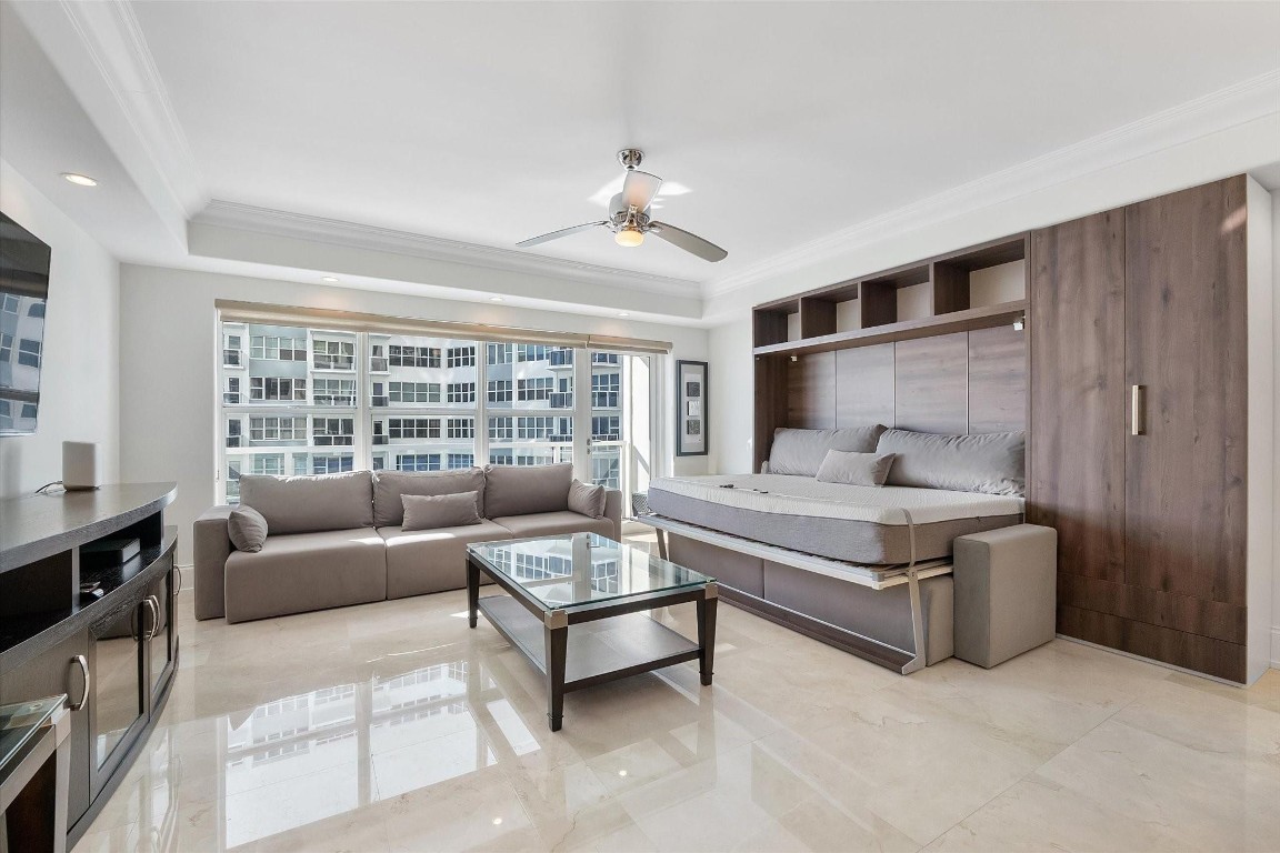 Regency Towers South - Residential