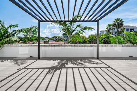 Tiny photo for 475 E Royal Palm Road #206, Boca Raton, FL 33432 (MLS # B26048555)