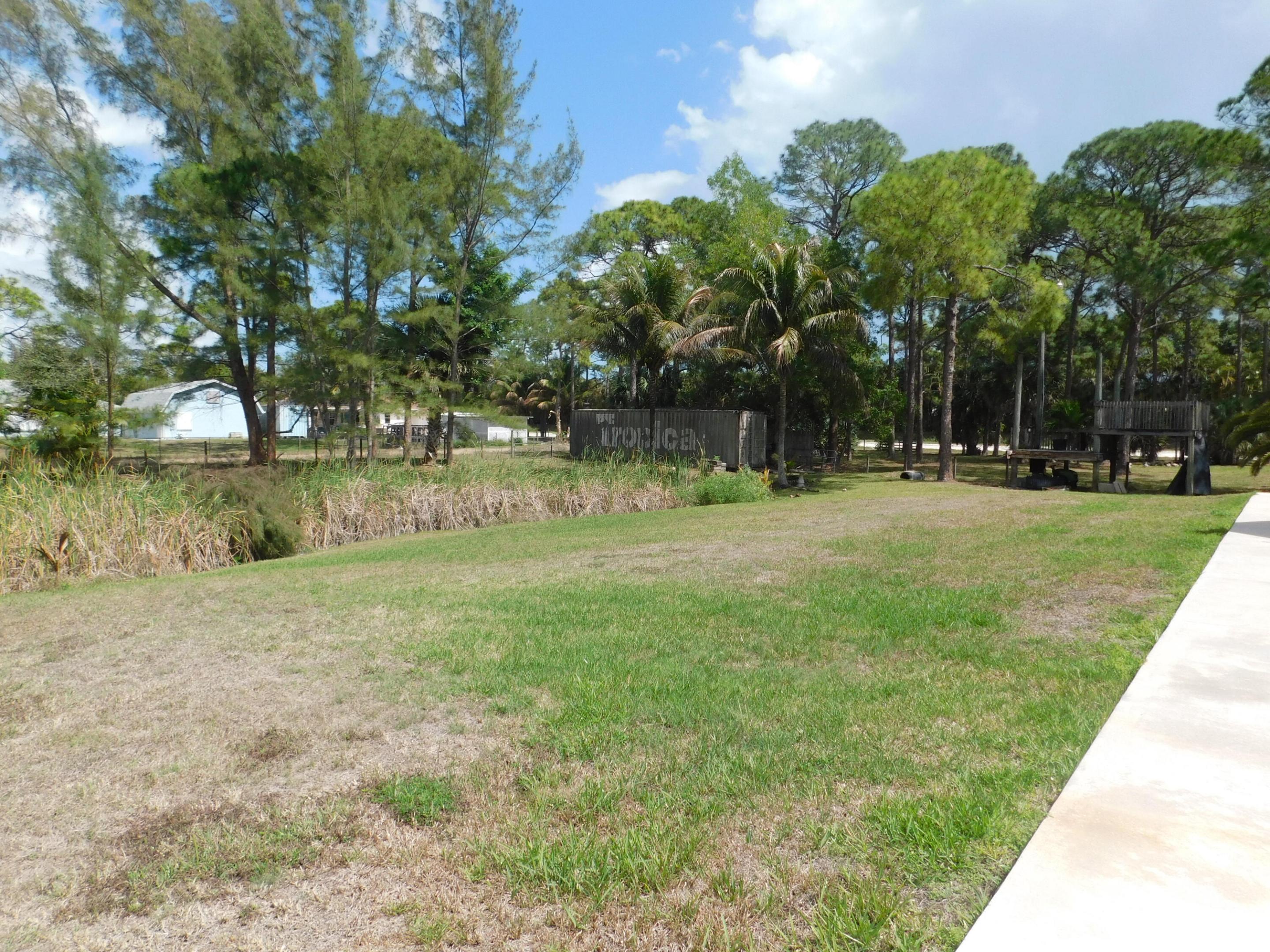 ACREAGE - Residential Lease