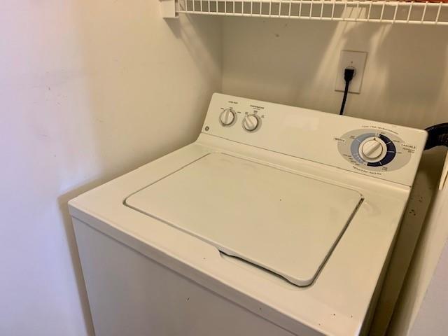 ST ANDREWS NOB HILL - Residential Lease