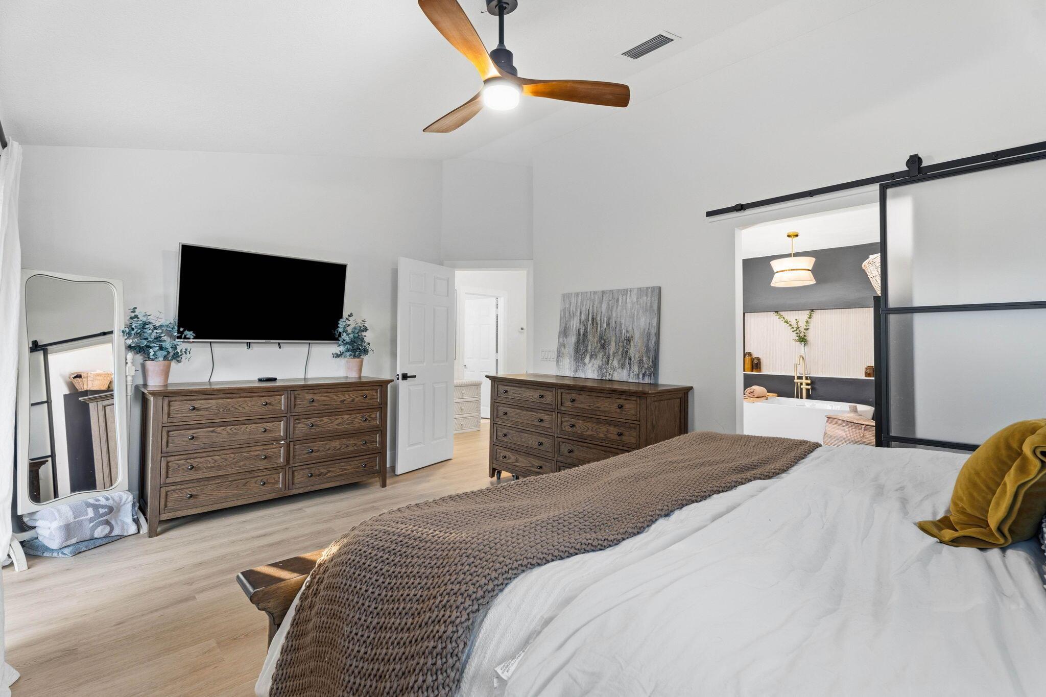 RUSTIC HILLS - Residential