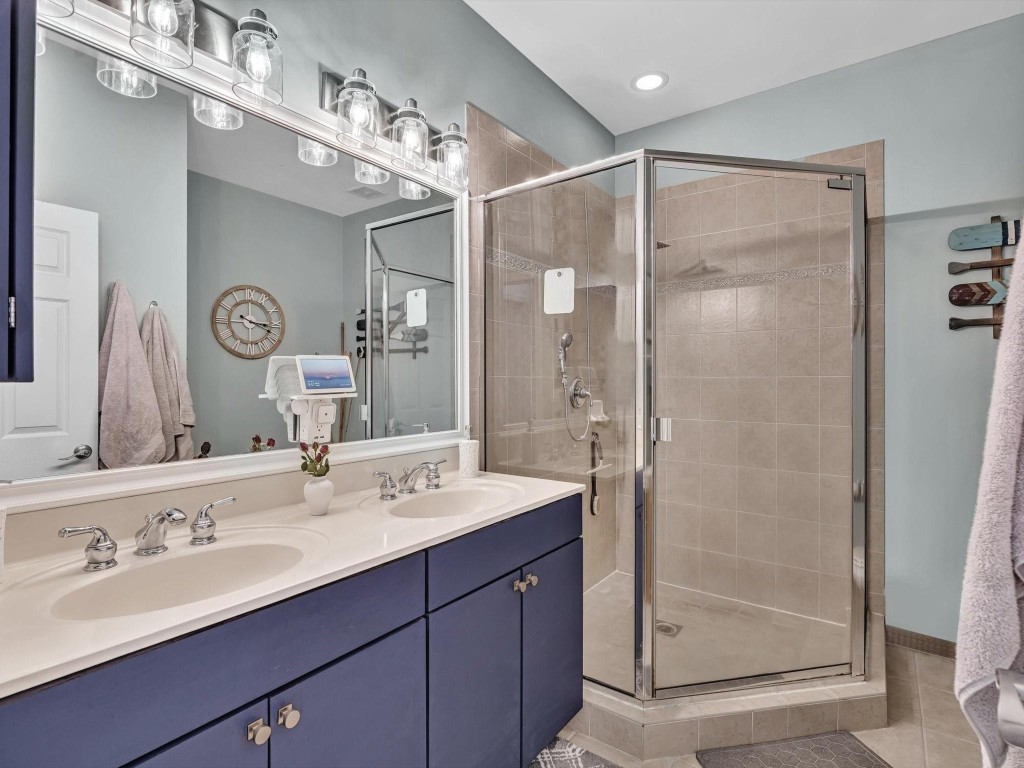 1839 N Dixie Highway 1839