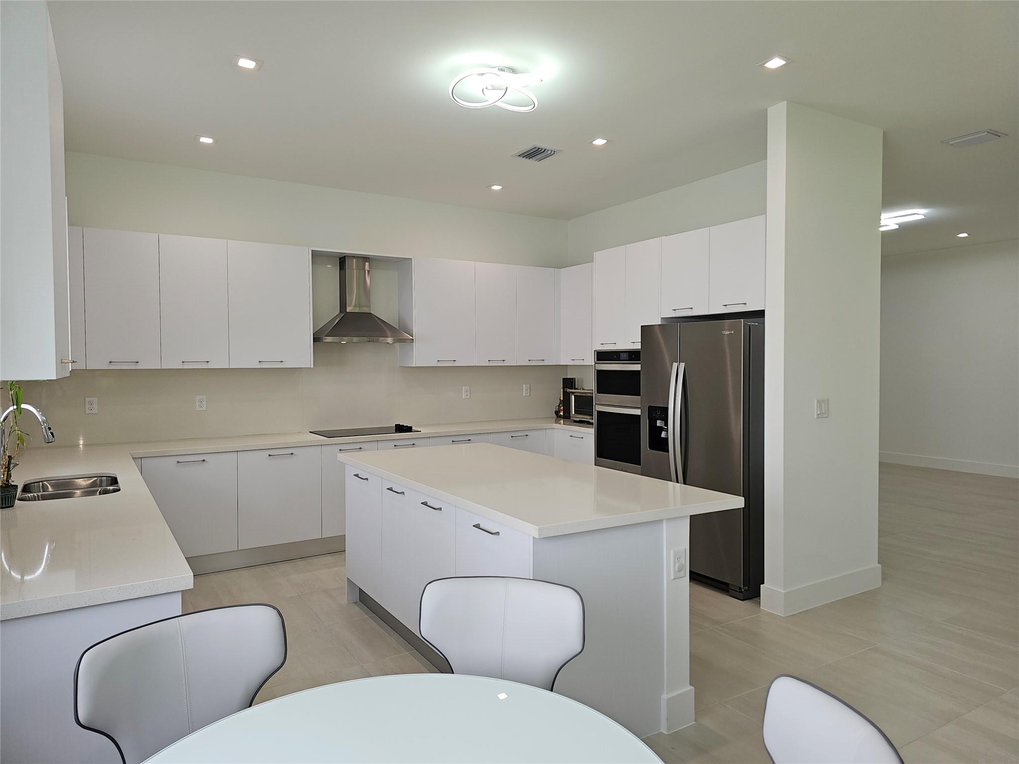 Kingfisher Reserve 183-56 - Residential Lease