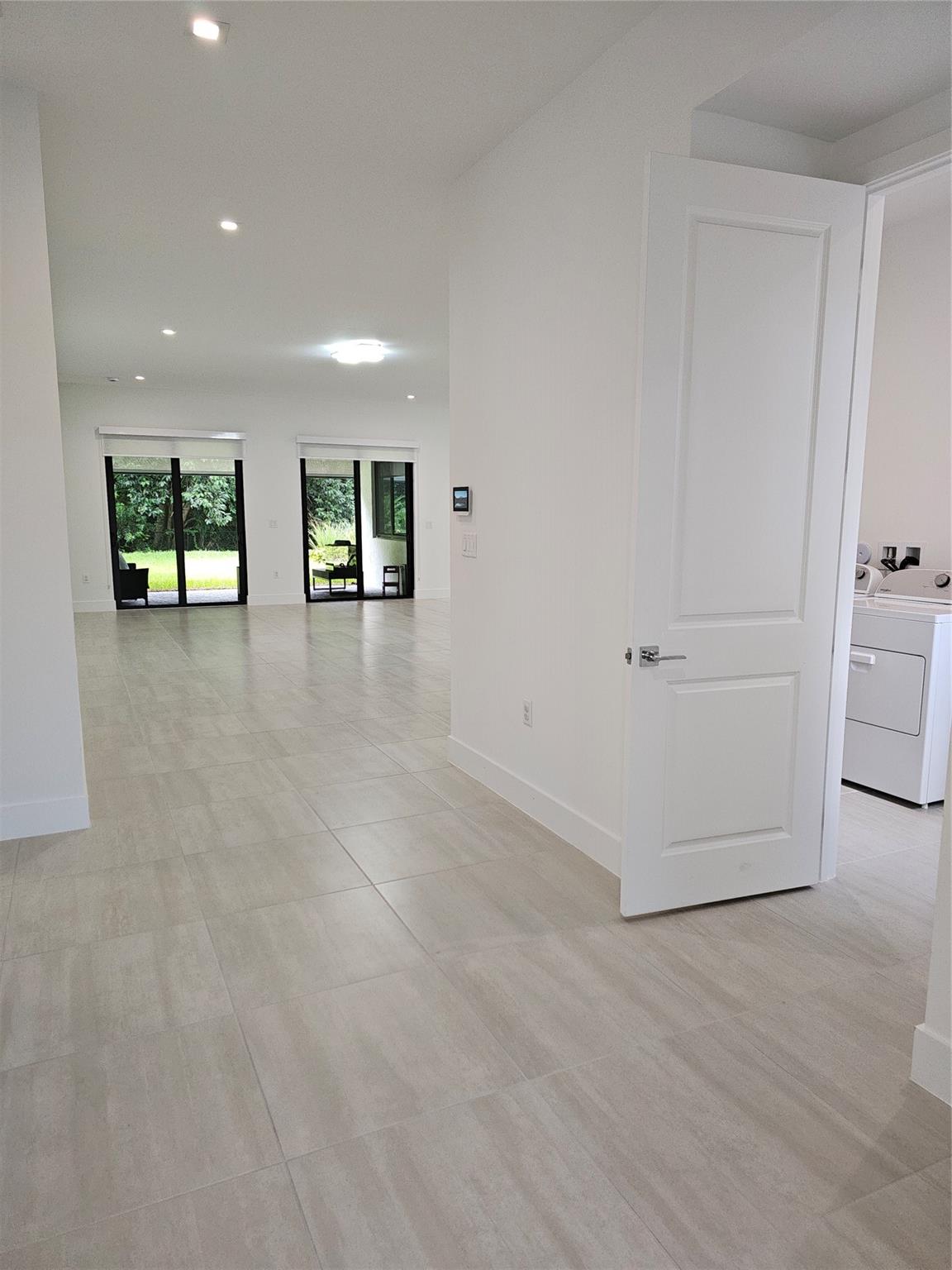 Kingfisher Reserve 183-56 - Residential Lease