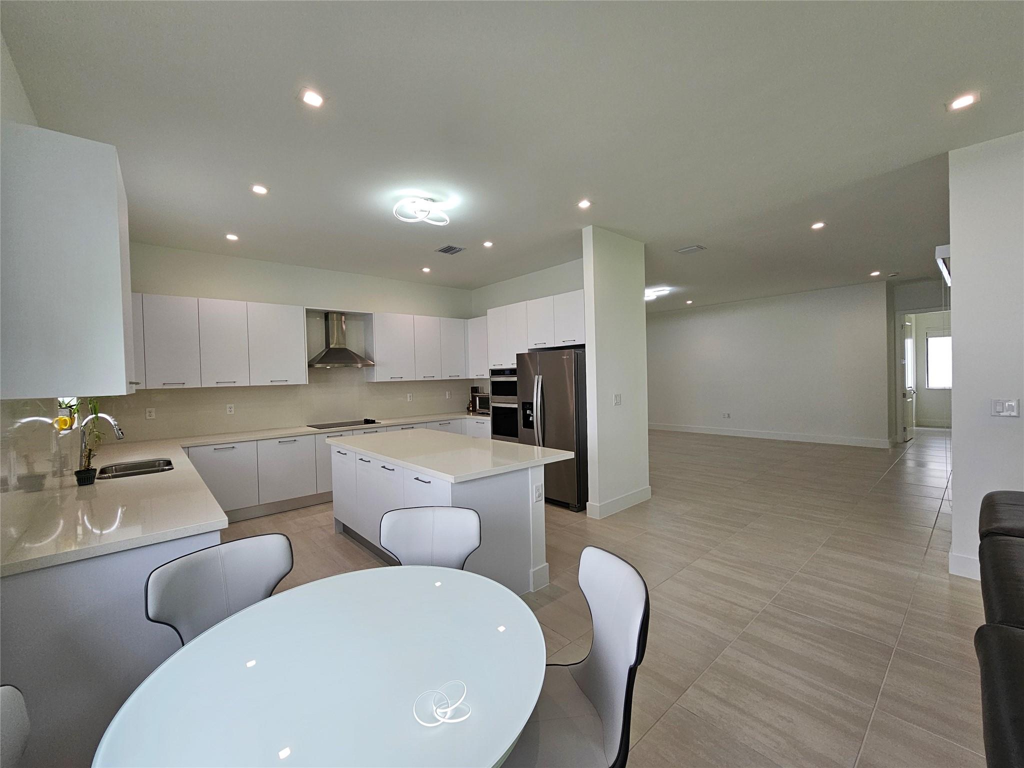Kingfisher Reserve 183-56 - Residential Lease