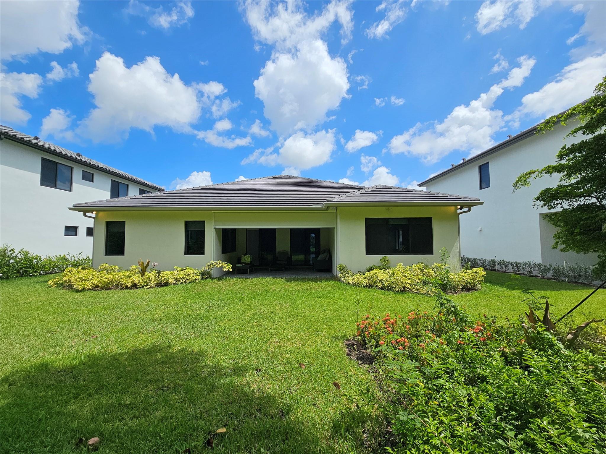 Kingfisher Reserve 183-56 - Residential Lease