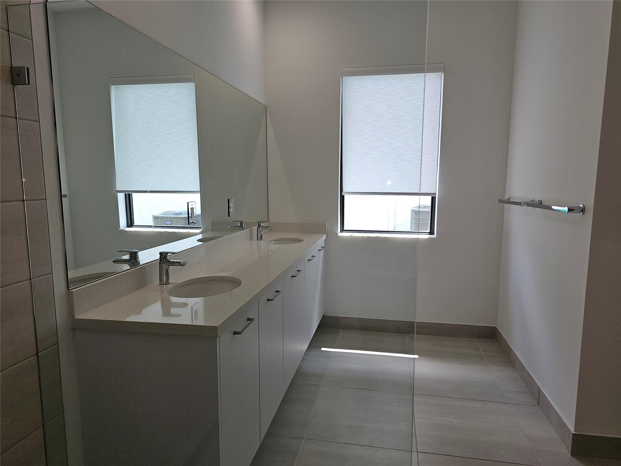 Kingfisher Reserve 183-56 - Residential Lease