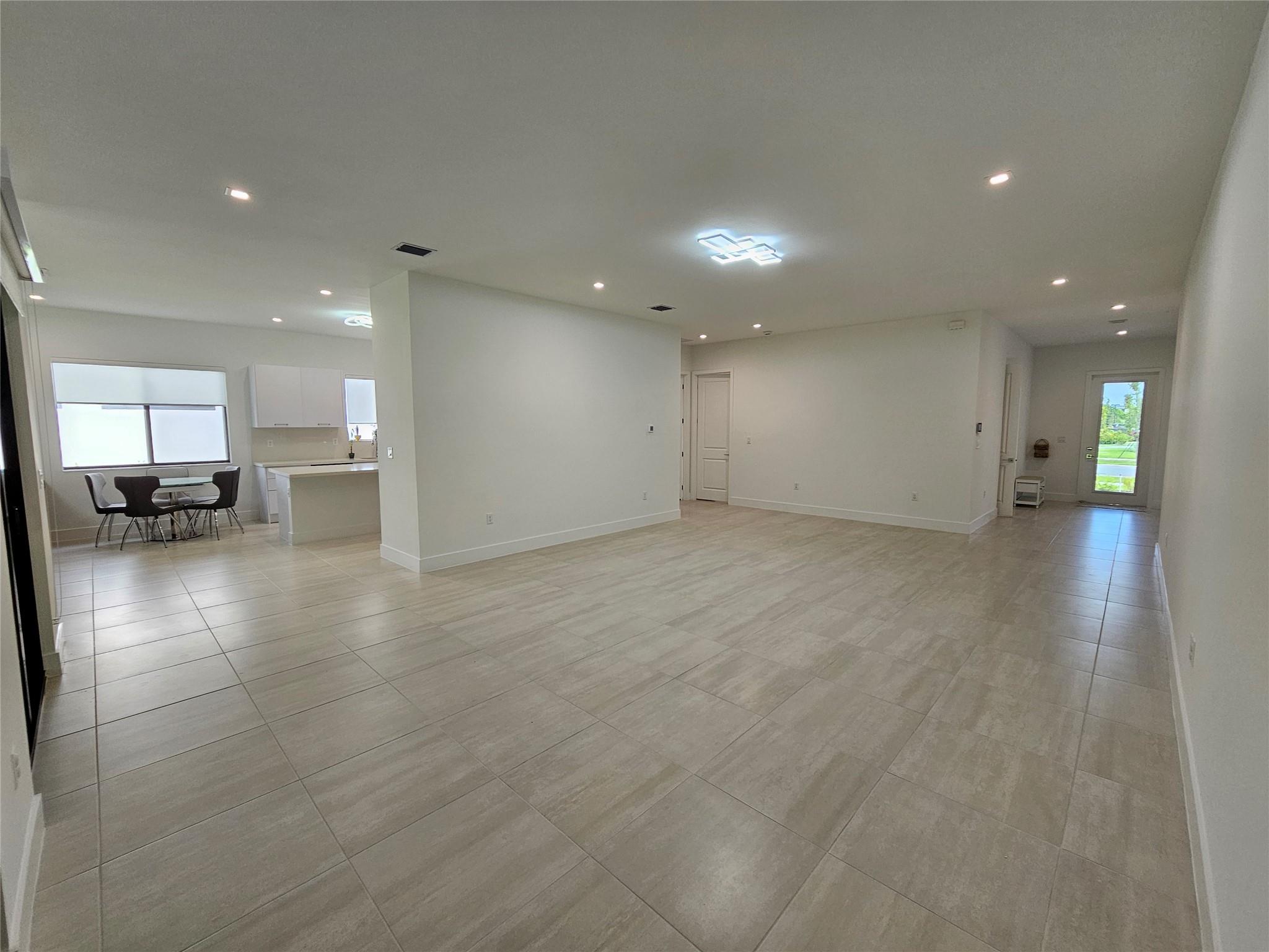 Kingfisher Reserve 183-56 - Residential Lease