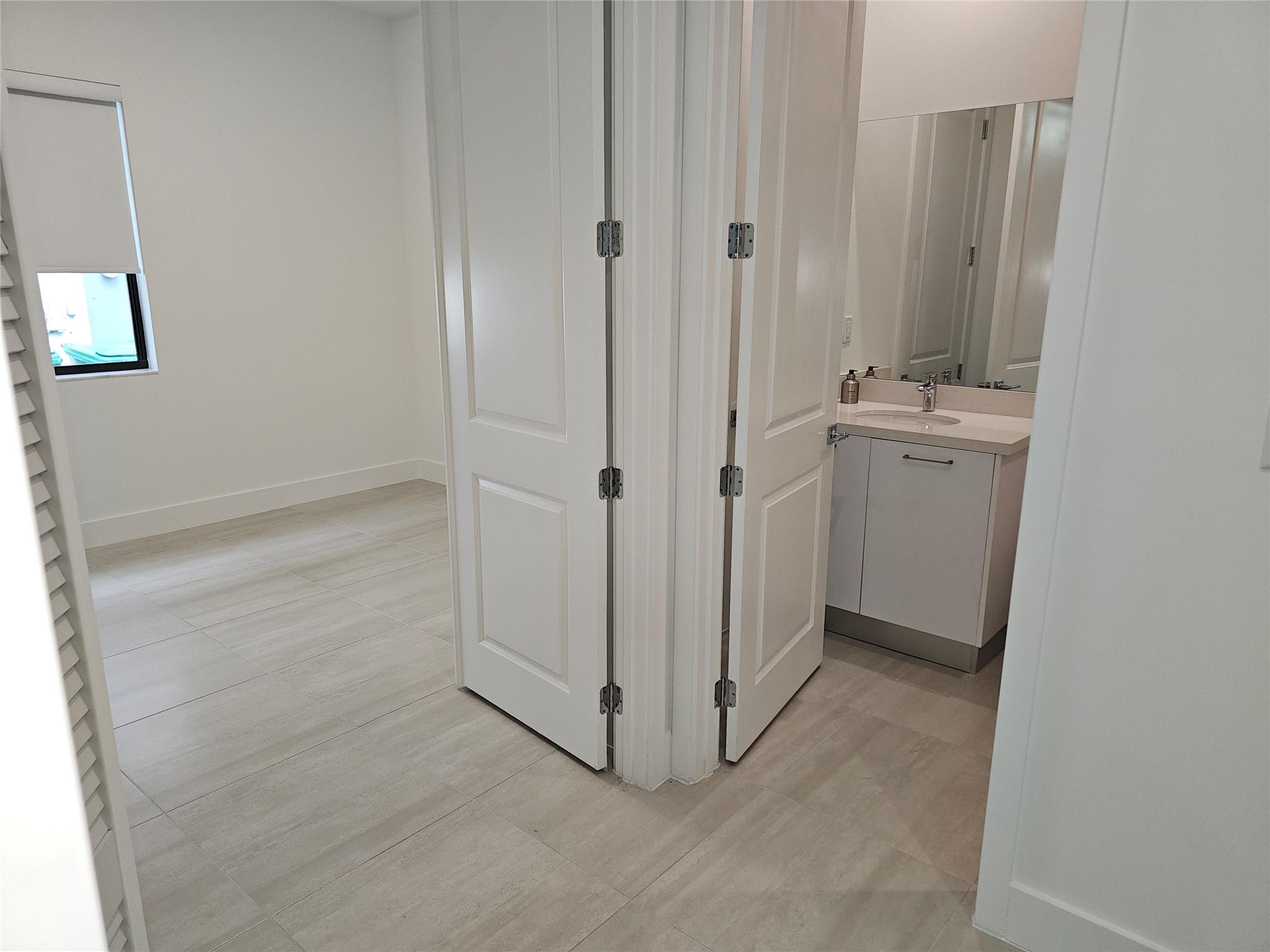 Kingfisher Reserve 183-56 - Residential Lease