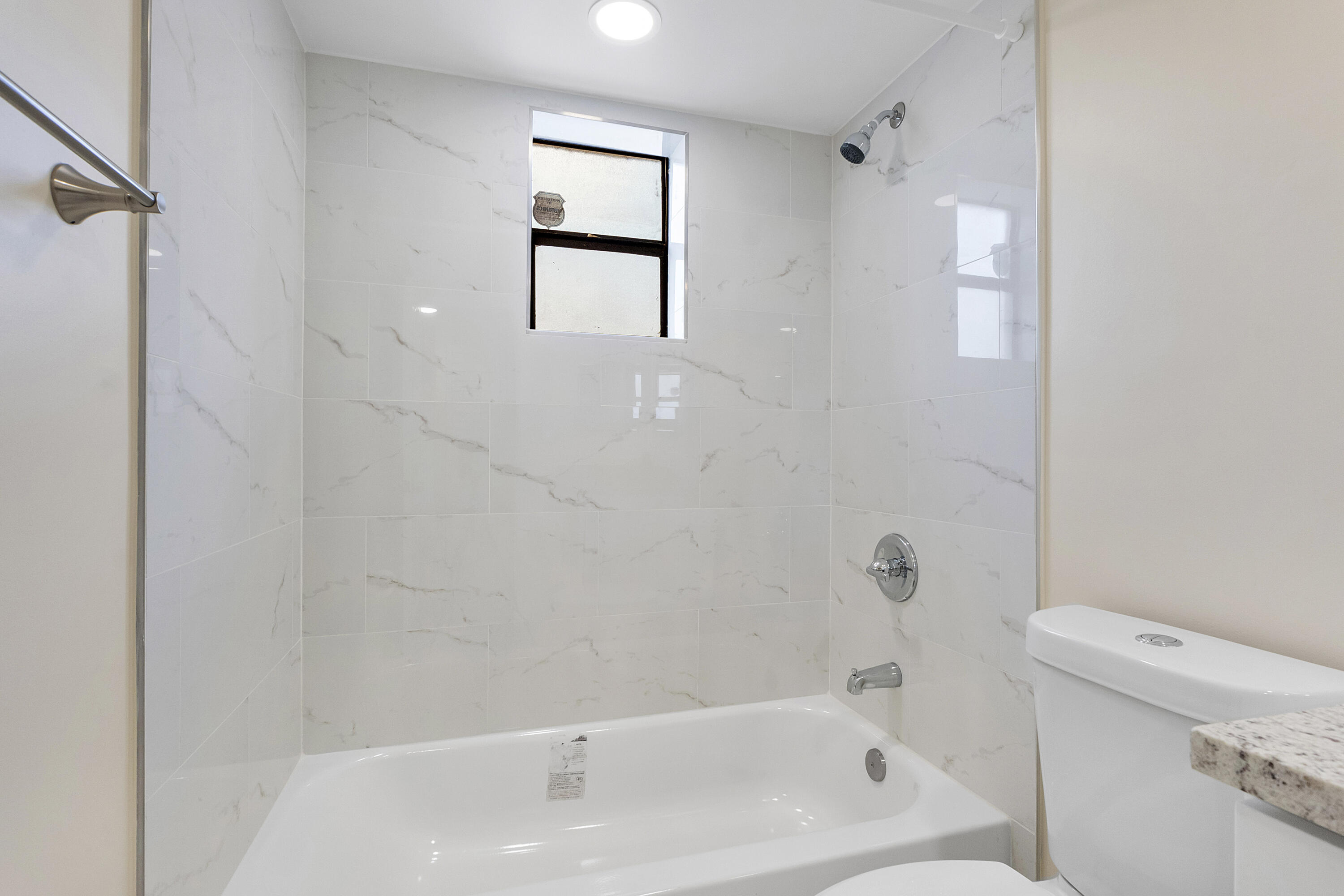 PLANTATION CLUB B CONDO - Residential