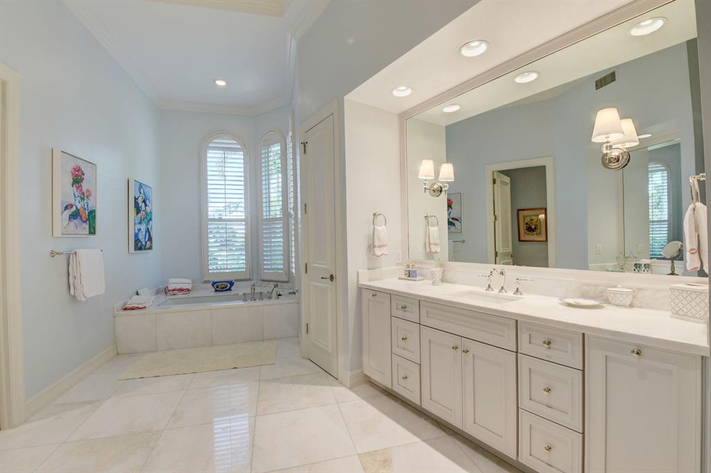 ST ANDREWS COUNTRY CLUB - Residential