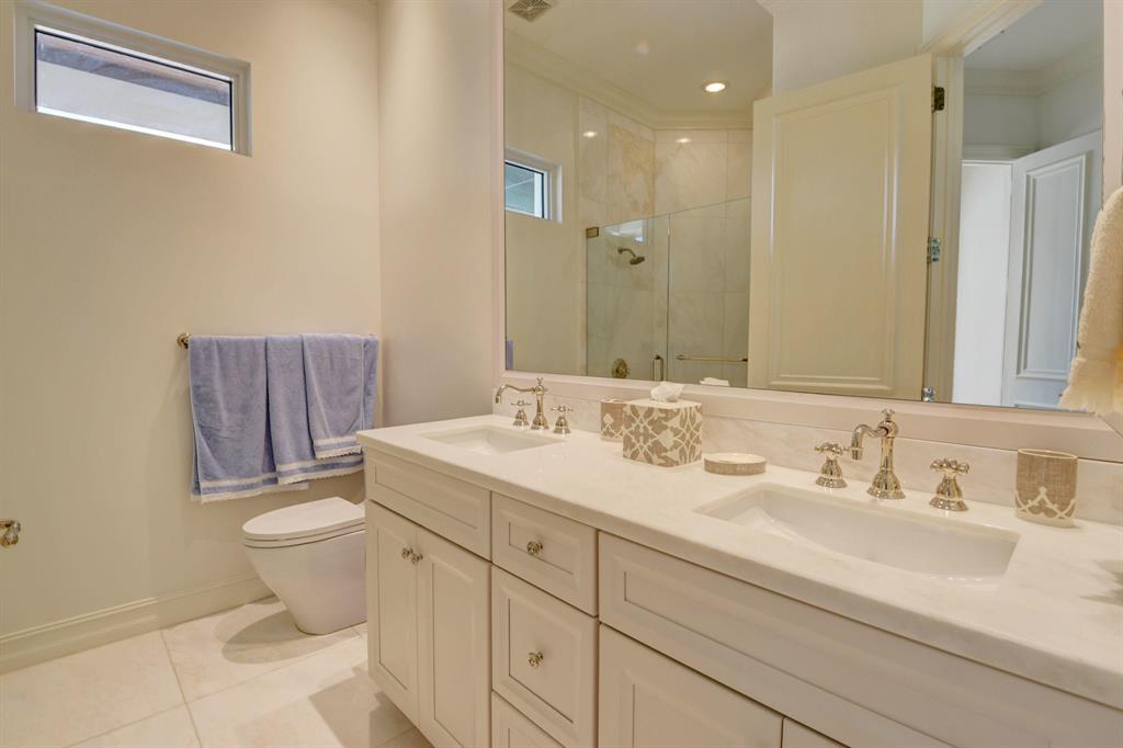 ST ANDREWS COUNTRY CLUB - Residential