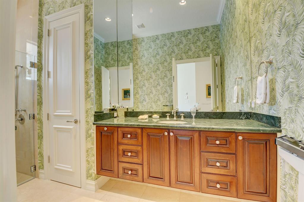 ST ANDREWS COUNTRY CLUB - Residential