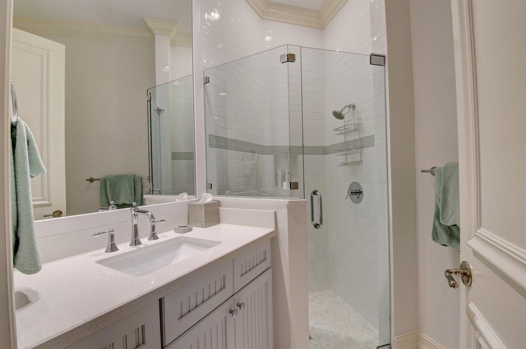 ST ANDREWS COUNTRY CLUB - Residential