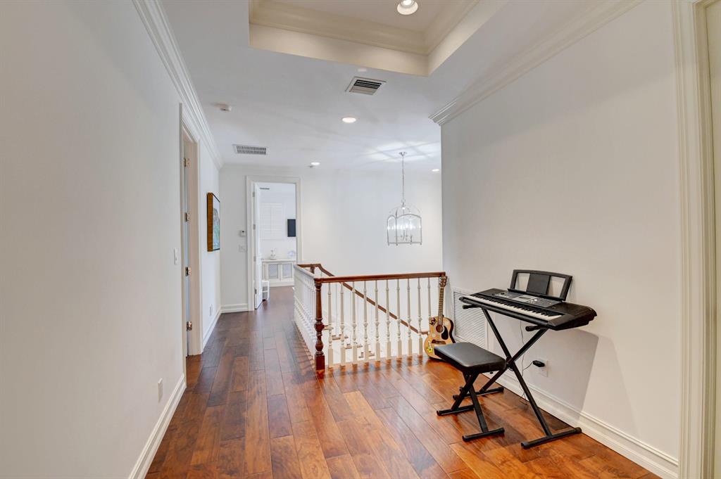 ST ANDREWS COUNTRY CLUB - Residential