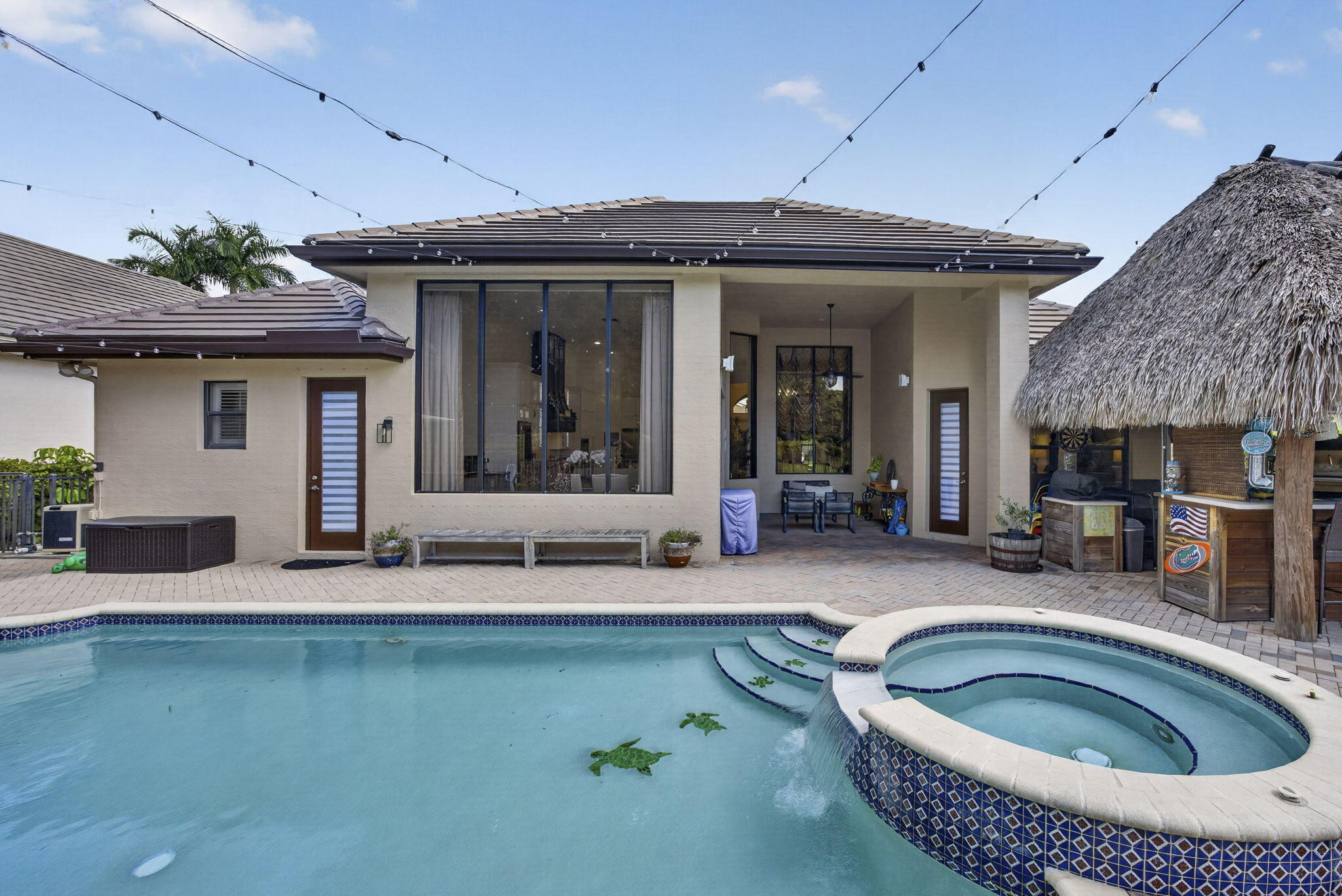 Properties 10336 Trianon Place