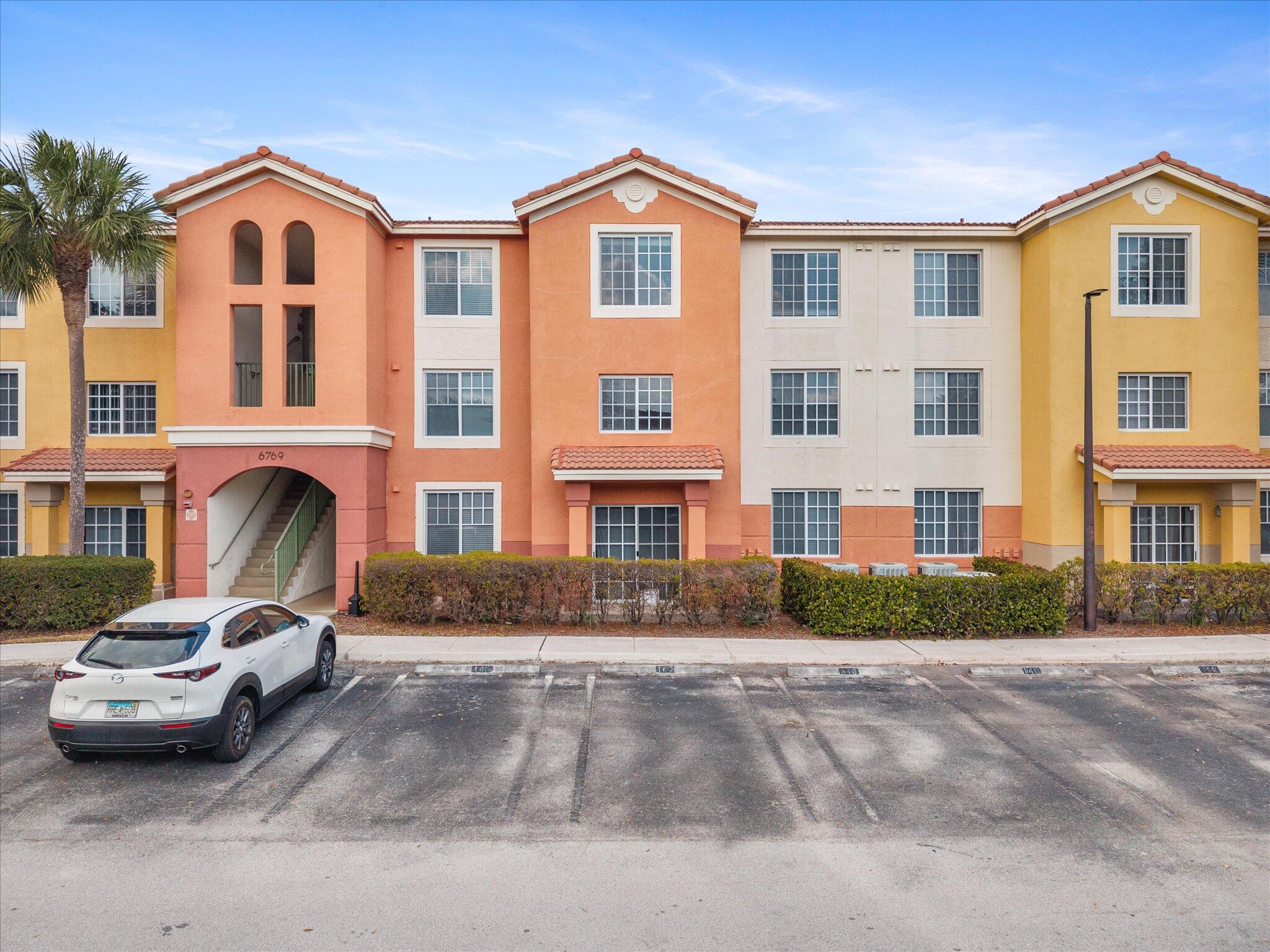 6769 Heritage Grande 2303