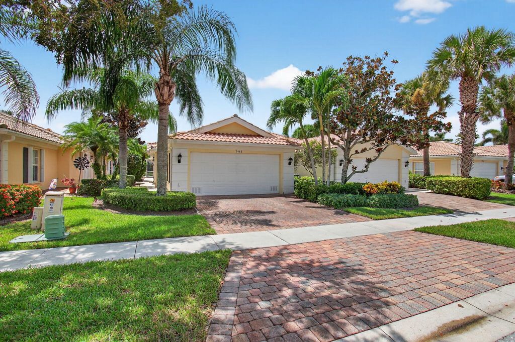 Photo of 8148 Montserrat Place, Wellington, FL 33414 (MLS # R11118532)