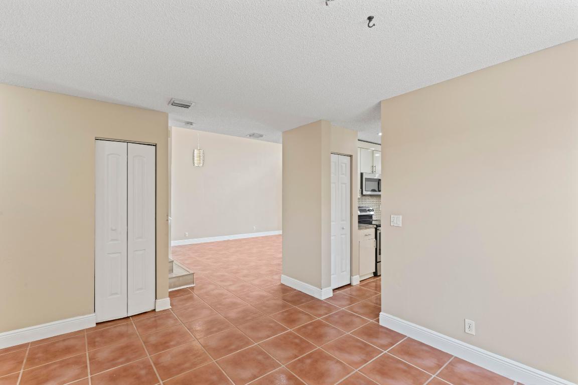 SILVER LAKES PHASE III - Residential