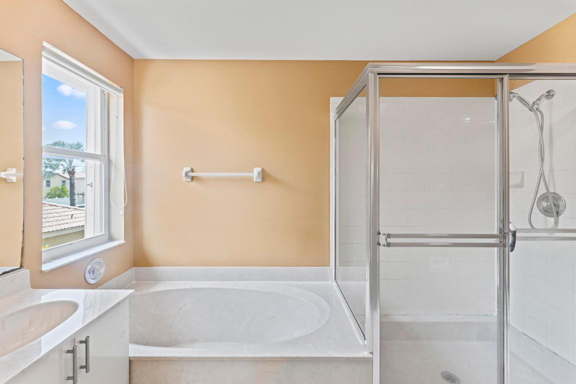 SILVER LAKES PHASE III - Residential