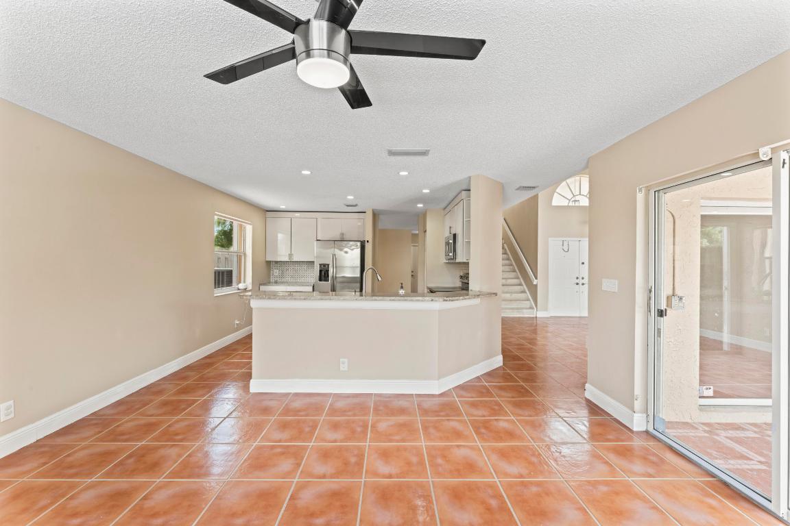 SILVER LAKES PHASE III - Residential