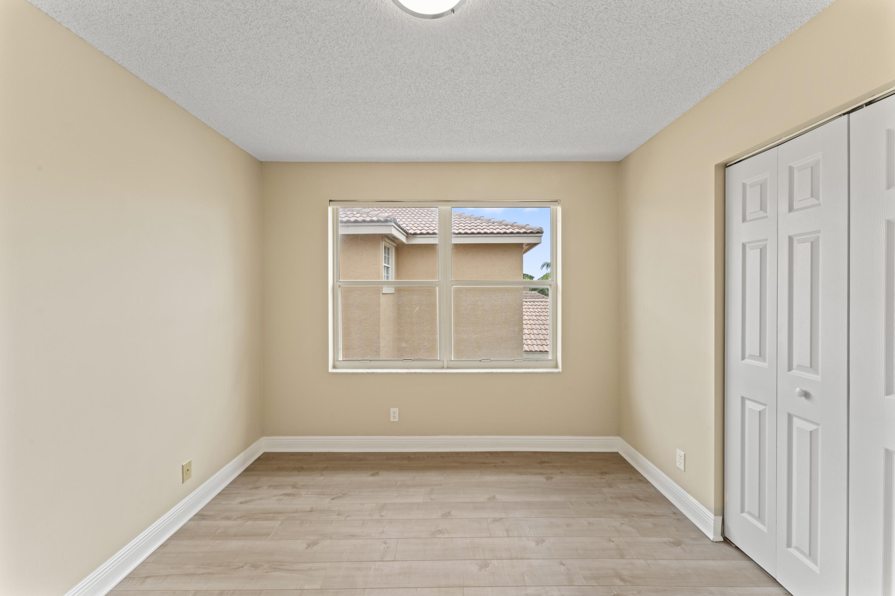 SILVER LAKES PHASE III - Residential