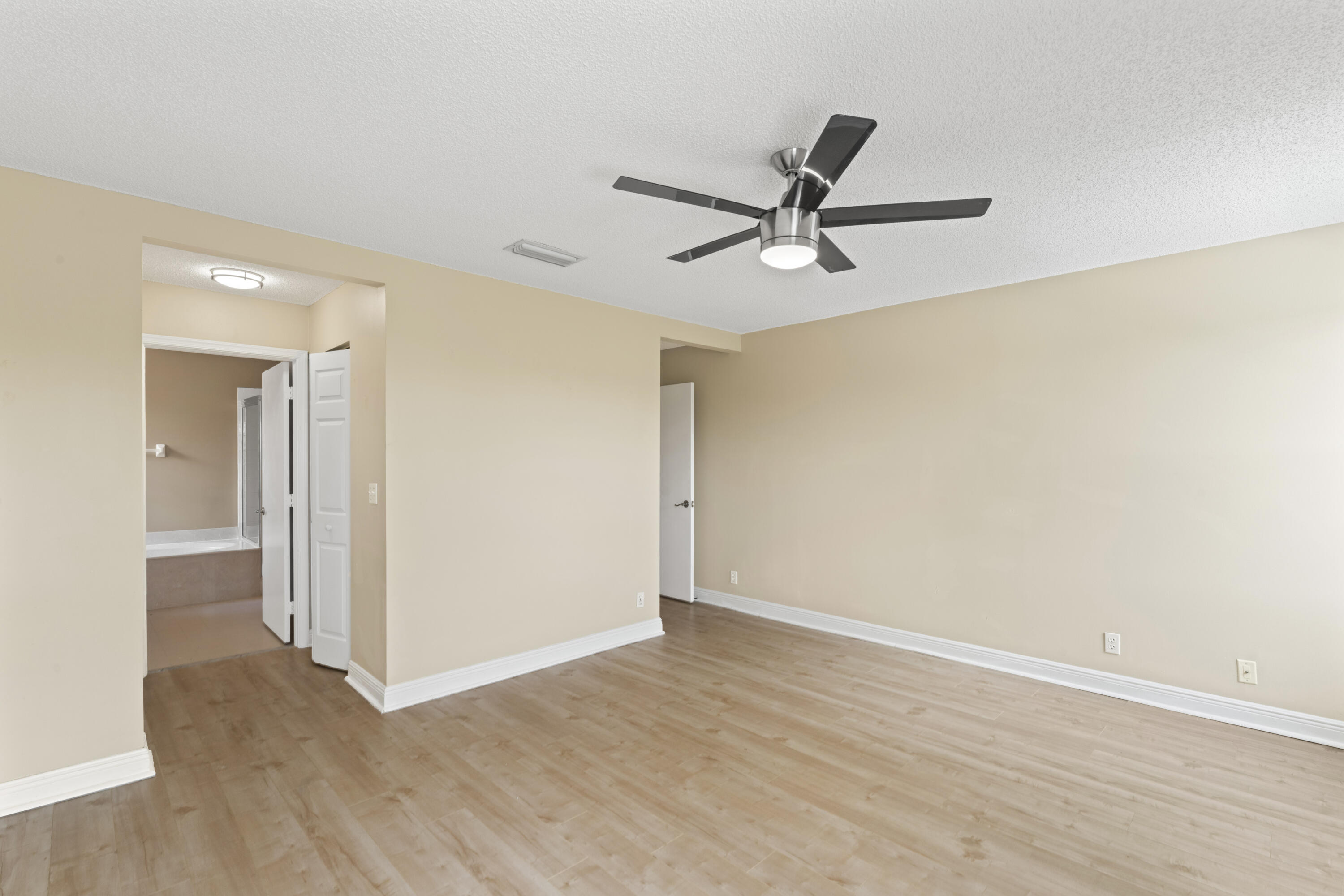 SILVER LAKES PHASE III - Residential