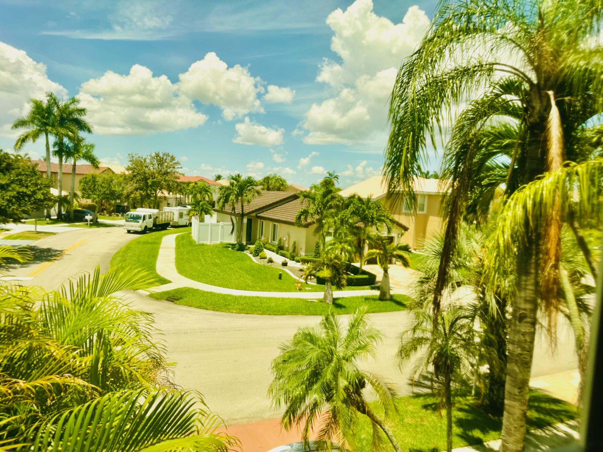 SILVER LAKES PHASE III - Residential