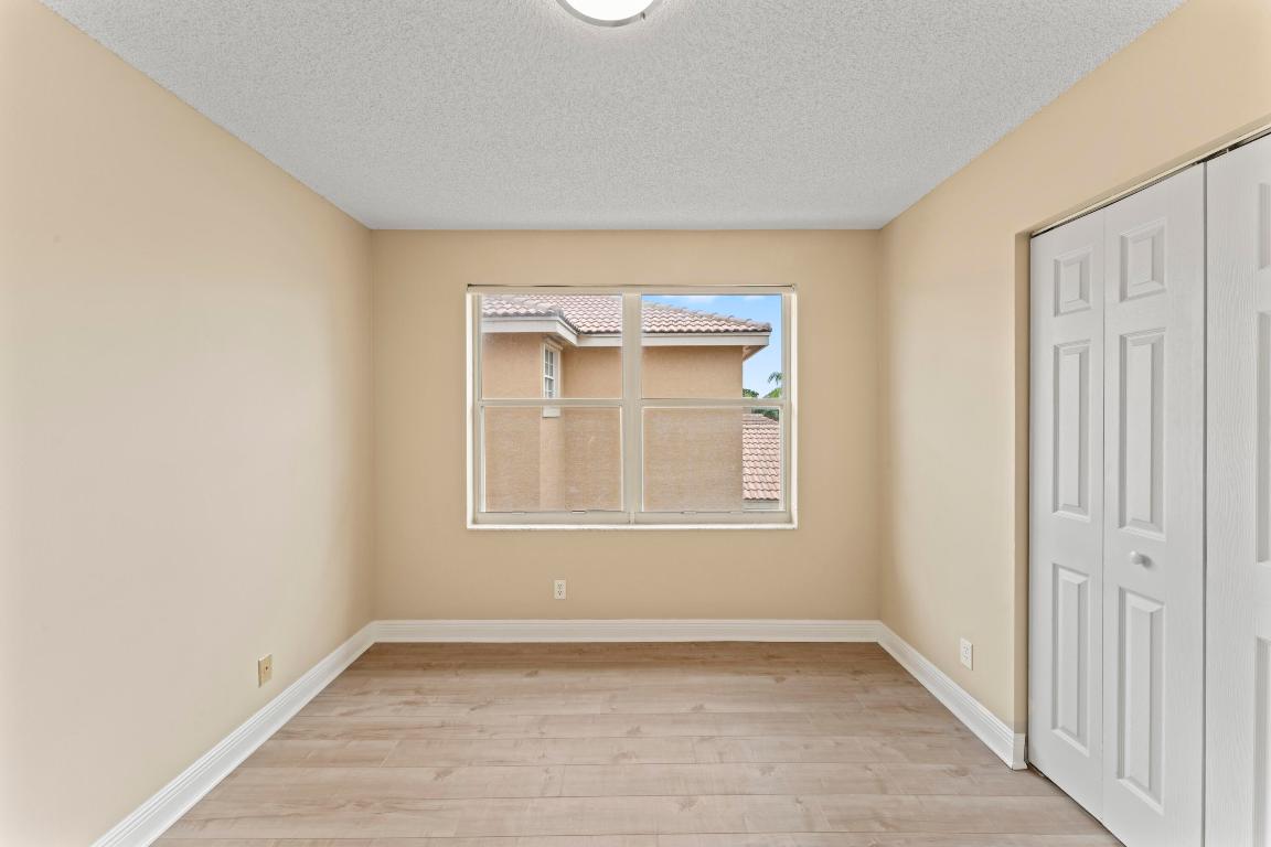 SILVER LAKES PHASE III - Residential