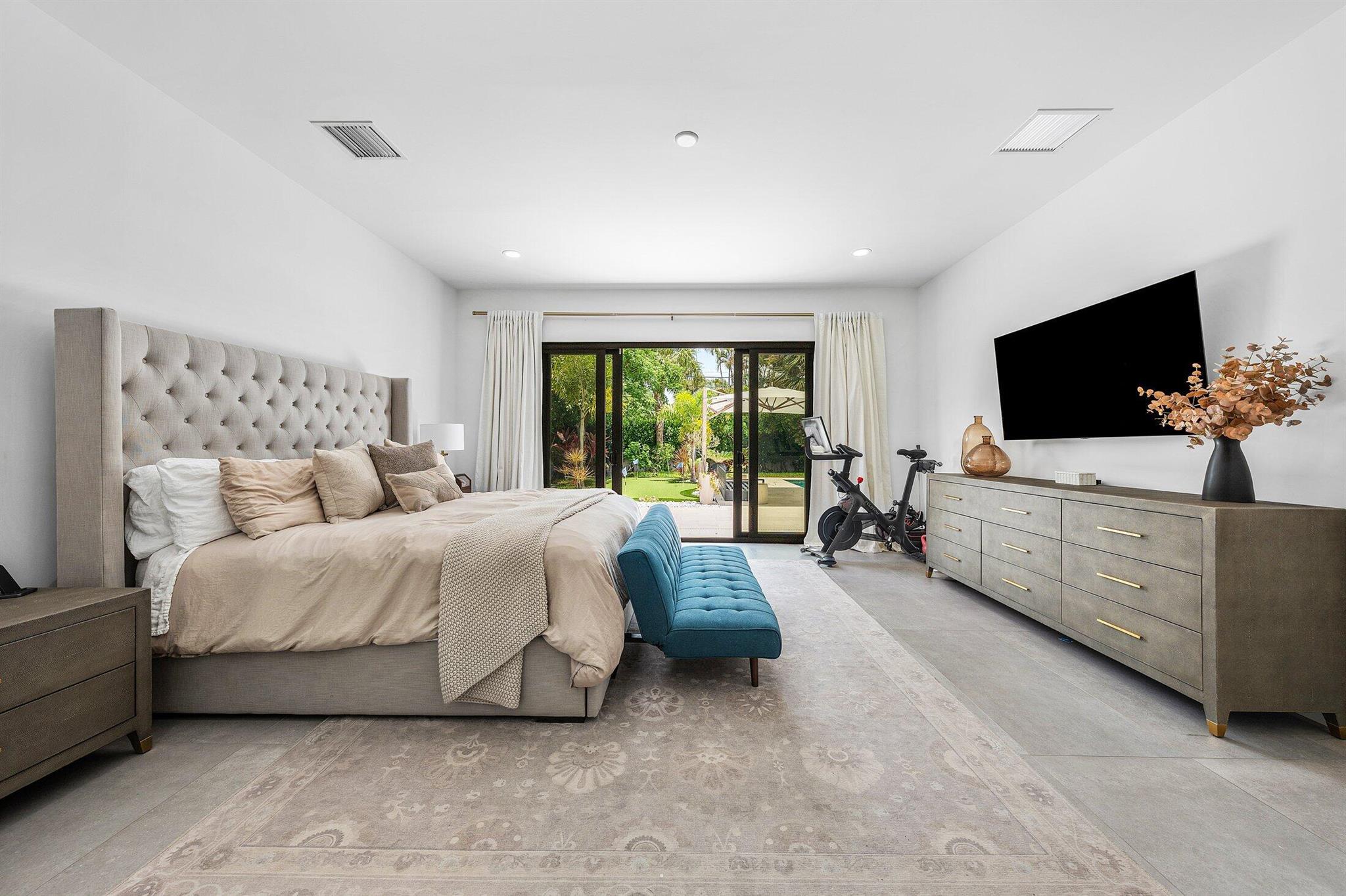 PLUMOSA PARK SEC A, B AND - Residential