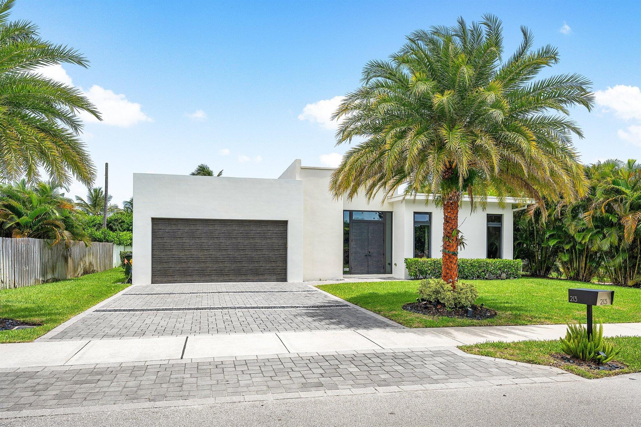 PLUMOSA PARK SEC A, B AND - Residential