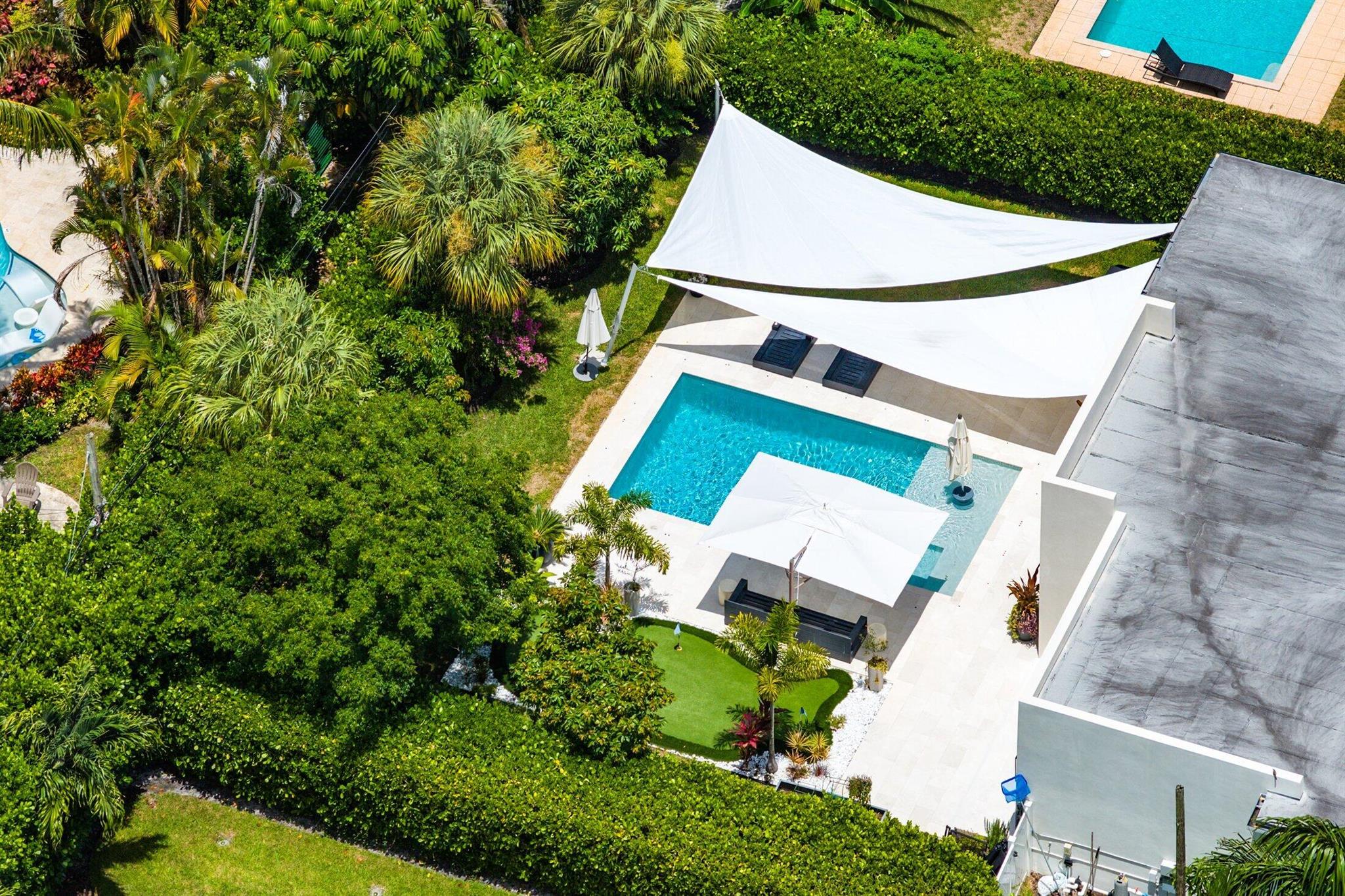 PLUMOSA PARK SEC A, B AND - Residential