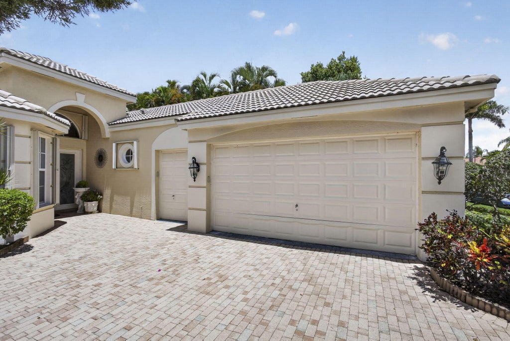 Photo of 10880 Northgreen Drive, Lake Worth, FL 33449 (MLS # B26038846)