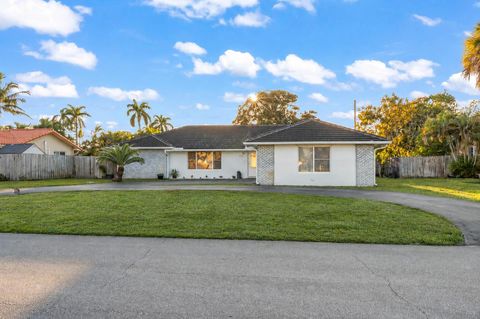 Tiny photo for 8361 Wilton Drive, Lake Clarke Shores, FL 33406 (MLS # R11168573)
