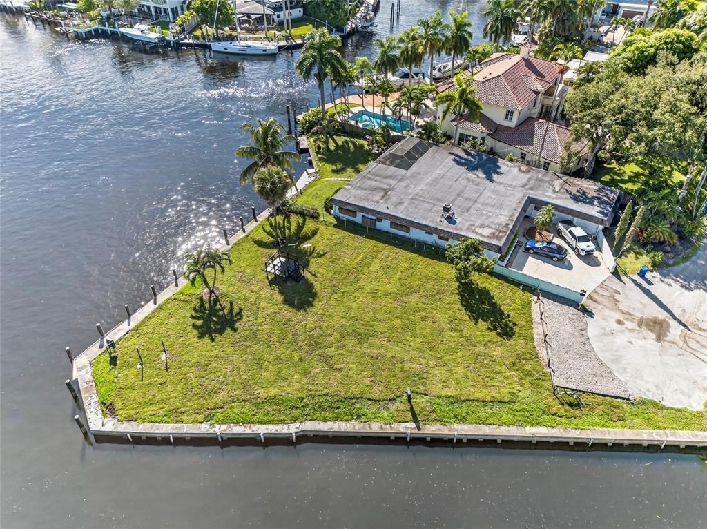 Tropical Point 2 54-27 B - Land