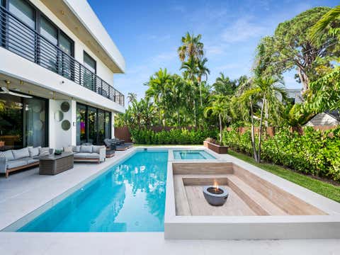 Tiny photo for 728 NE 17th Terrace, Fort Lauderdale, FL 33304 (MLS # B26051844)