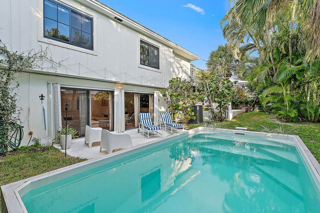 Photo of 1271 Morse Boulevard, Singer Island, FL 33404 (MLS # B26012640)