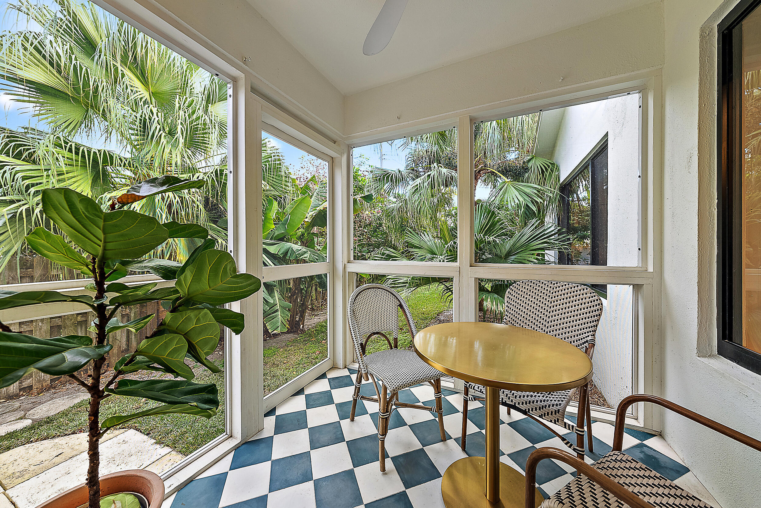 1271 Morse Boulevard