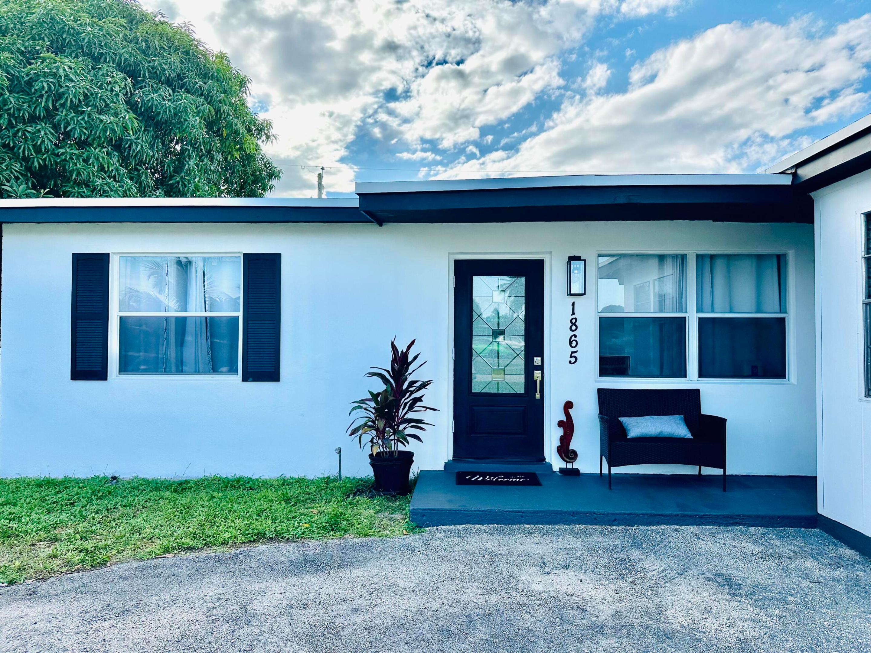 1865 W Chatham Road