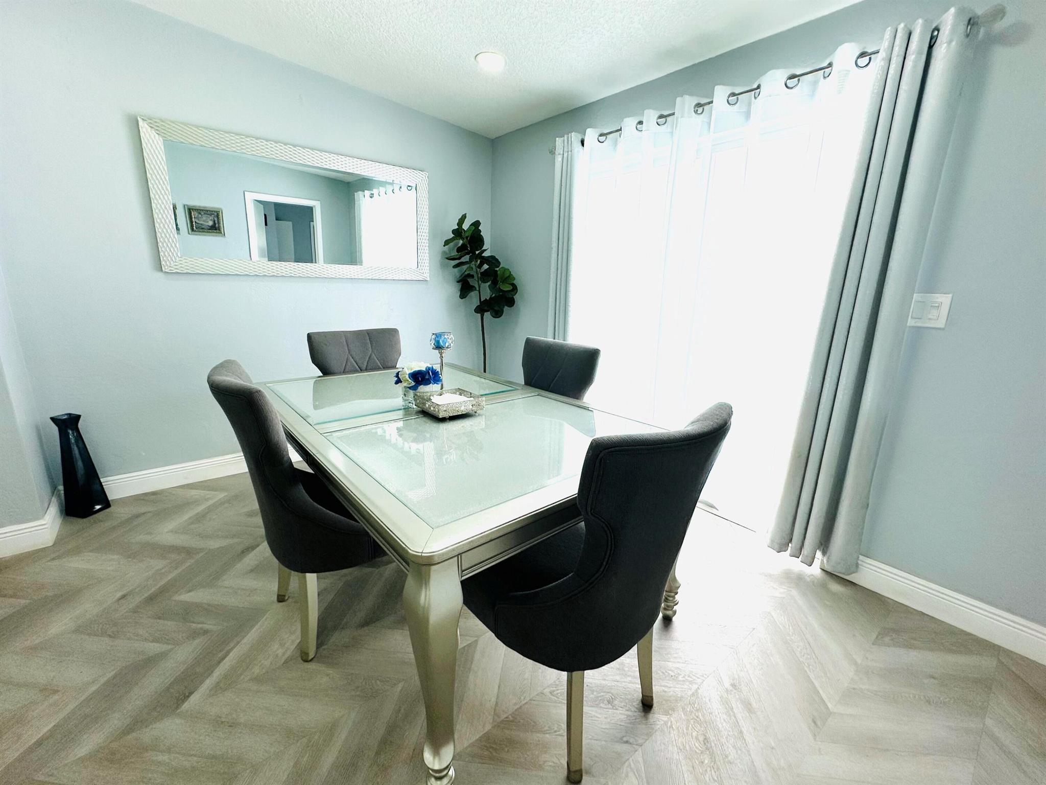 FOREST HILL VILLAGE 4 - Residential