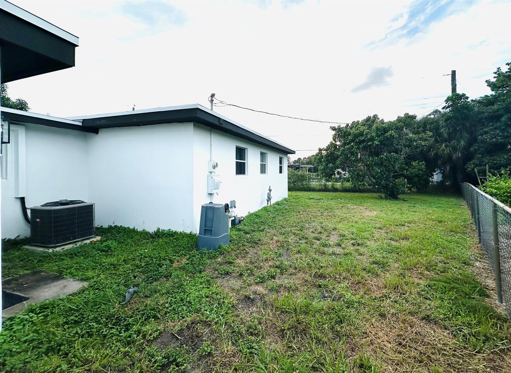 FOREST HILL VILLAGE 4 - Residential