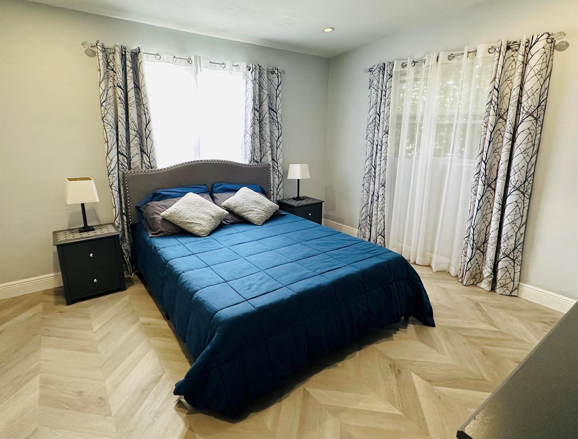 FOREST HILL VILLAGE 4 - Residential