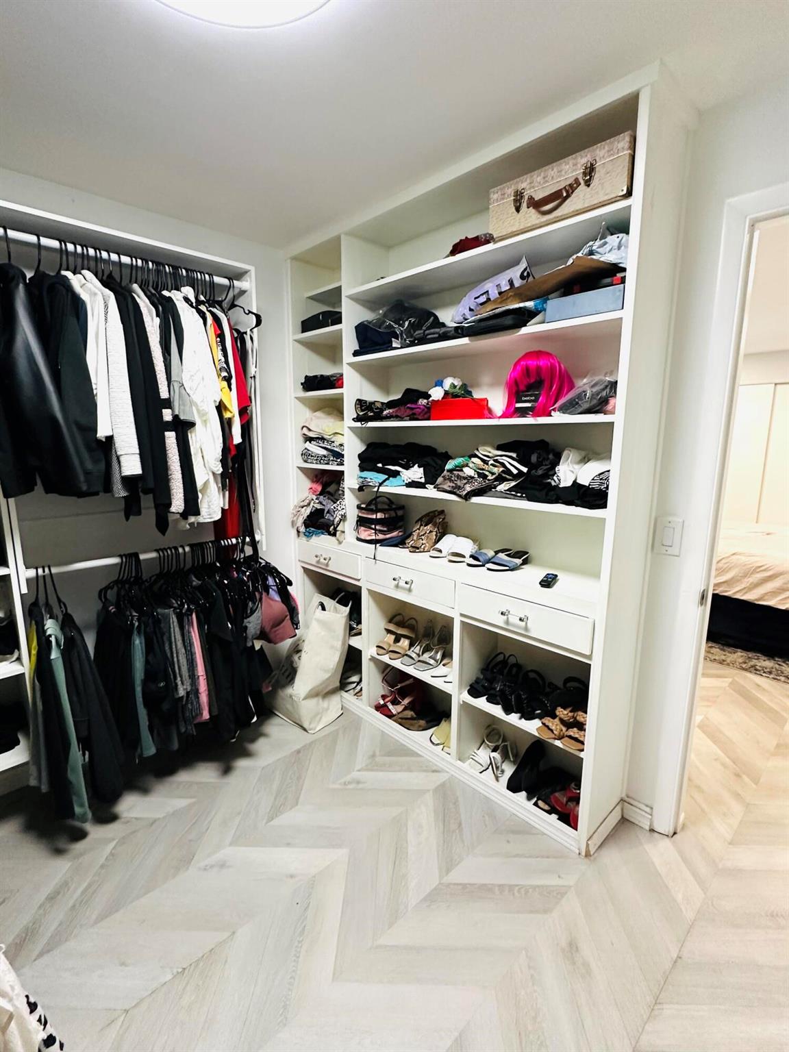 FOREST HILL VILLAGE 4 - Residential